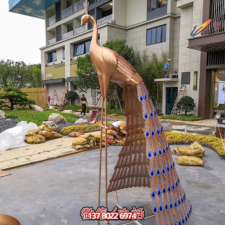 不锈钢孔雀雕塑