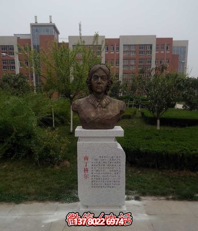 南丁格尔铜雕雕塑，让校园名人永垂不朽