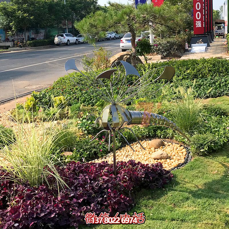 不锈钢雕塑蜻蜓——点缀校园景观